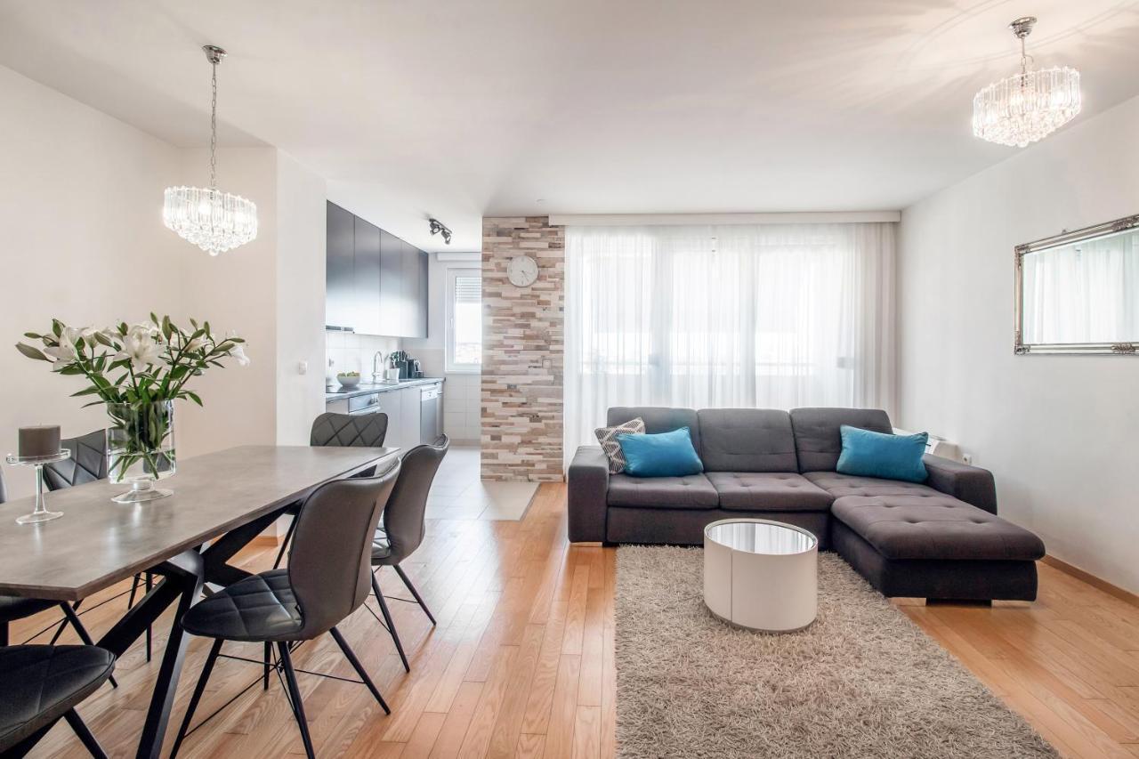 Apartment Montesa Zadar With Free Parking And Balcony 外观 照片