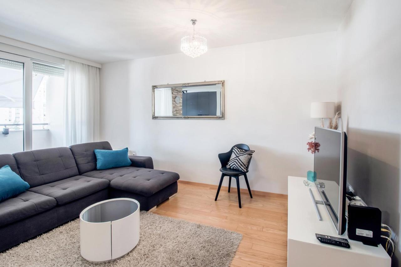 Apartment Montesa Zadar With Free Parking And Balcony 外观 照片