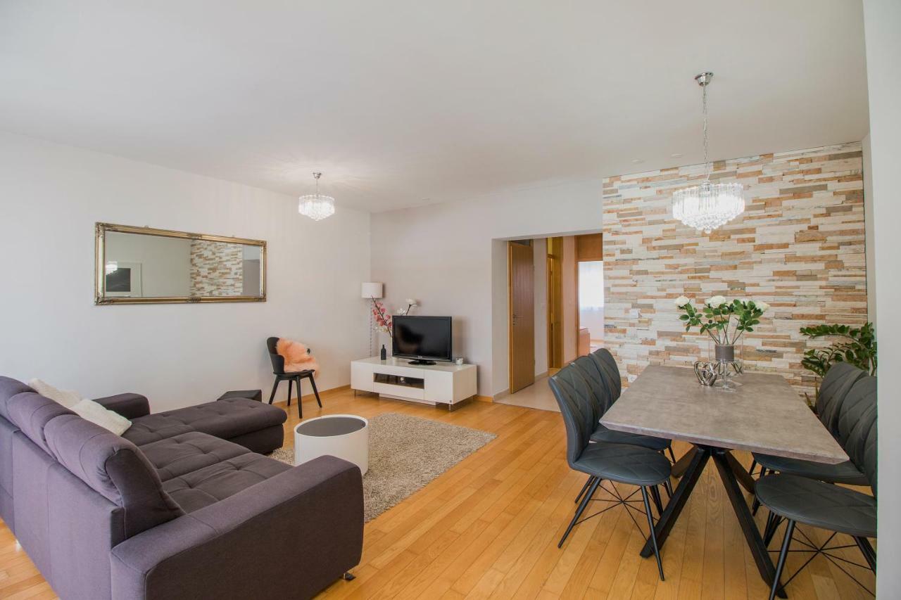 Apartment Montesa Zadar With Free Parking And Balcony 外观 照片