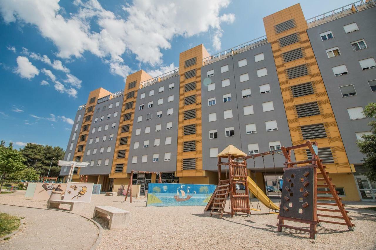 Apartment Montesa Zadar With Free Parking And Balcony 外观 照片